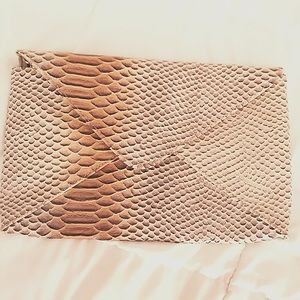 NORDSTROM ENVELOPE CLUTCH